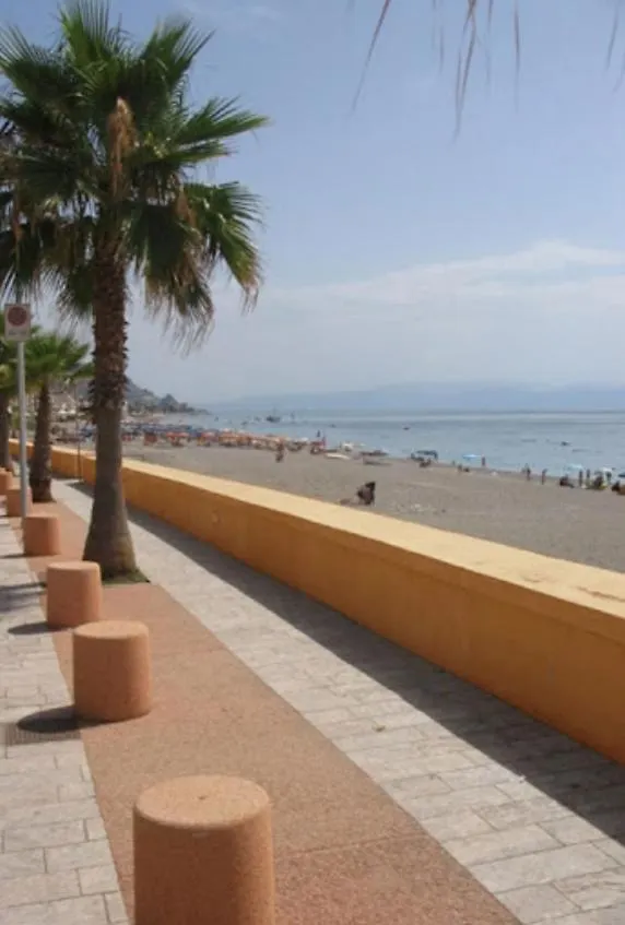 Appartamento Vicolo A Mare, Mazzeo