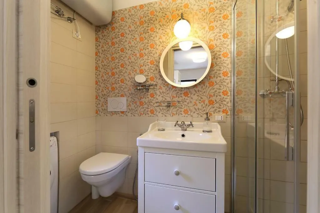 Appartamento Vicolo A Mare, Mazzeo Italia