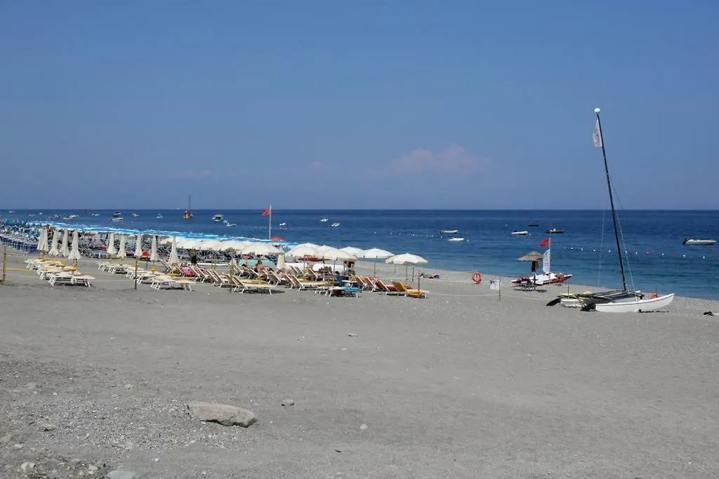 Apartment Appartamento Vicolo A Mare, Mazzeo